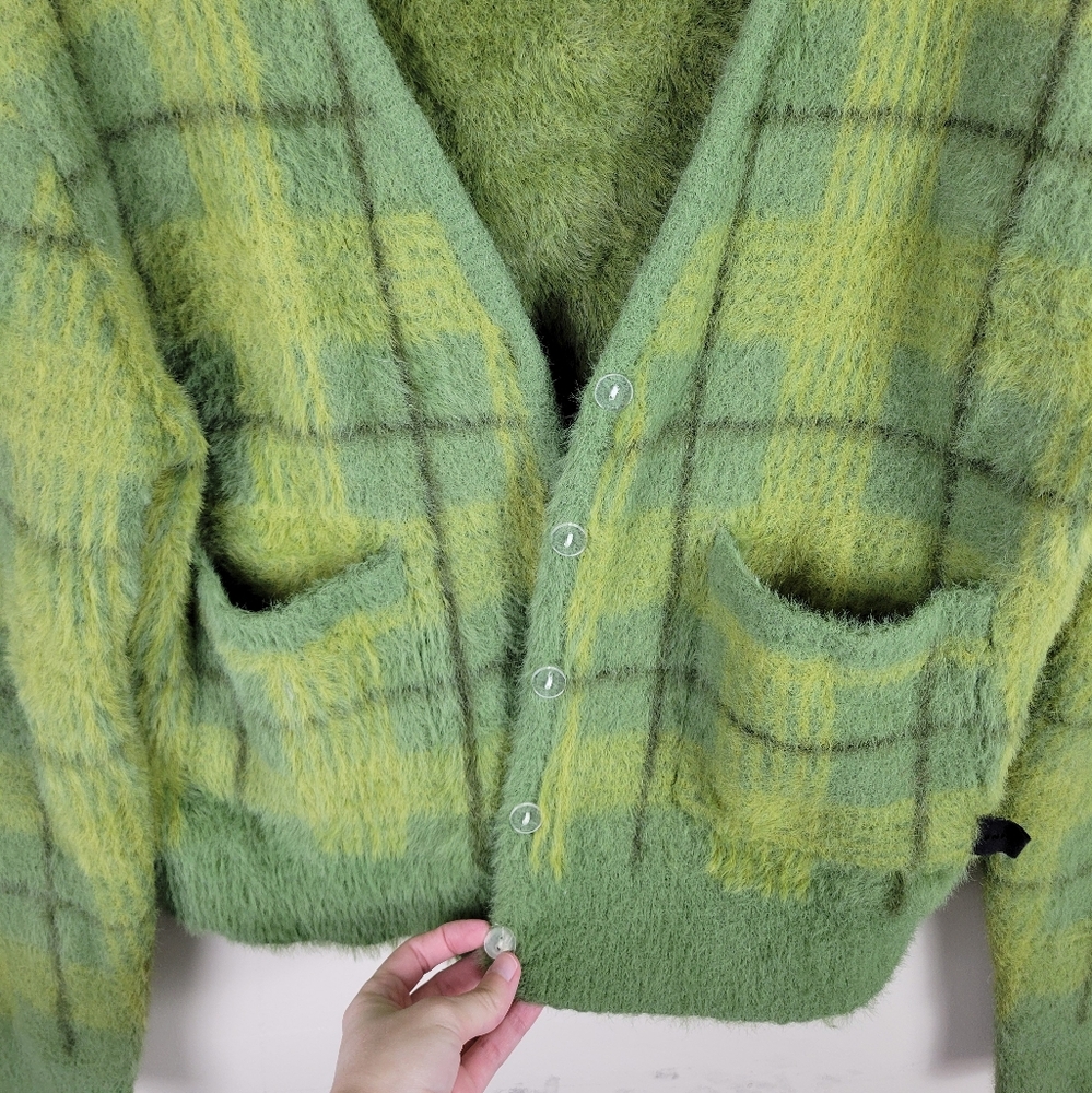 UNIF TY Green Plaid Thick Heavy Button Front Fuzzy Cardigan Sweater Top - Picture 8 of 12